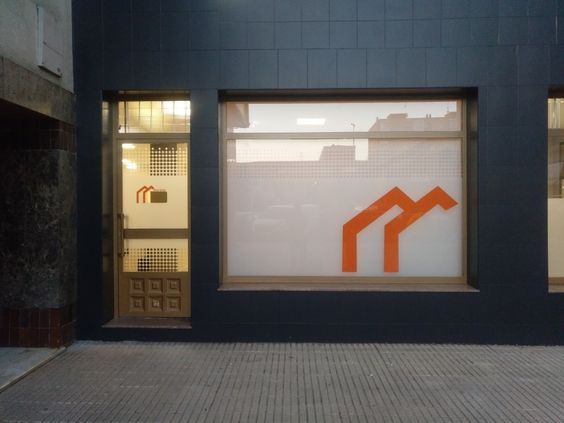 instalacion y montaje de rotulación en Balmaseda bizkaia